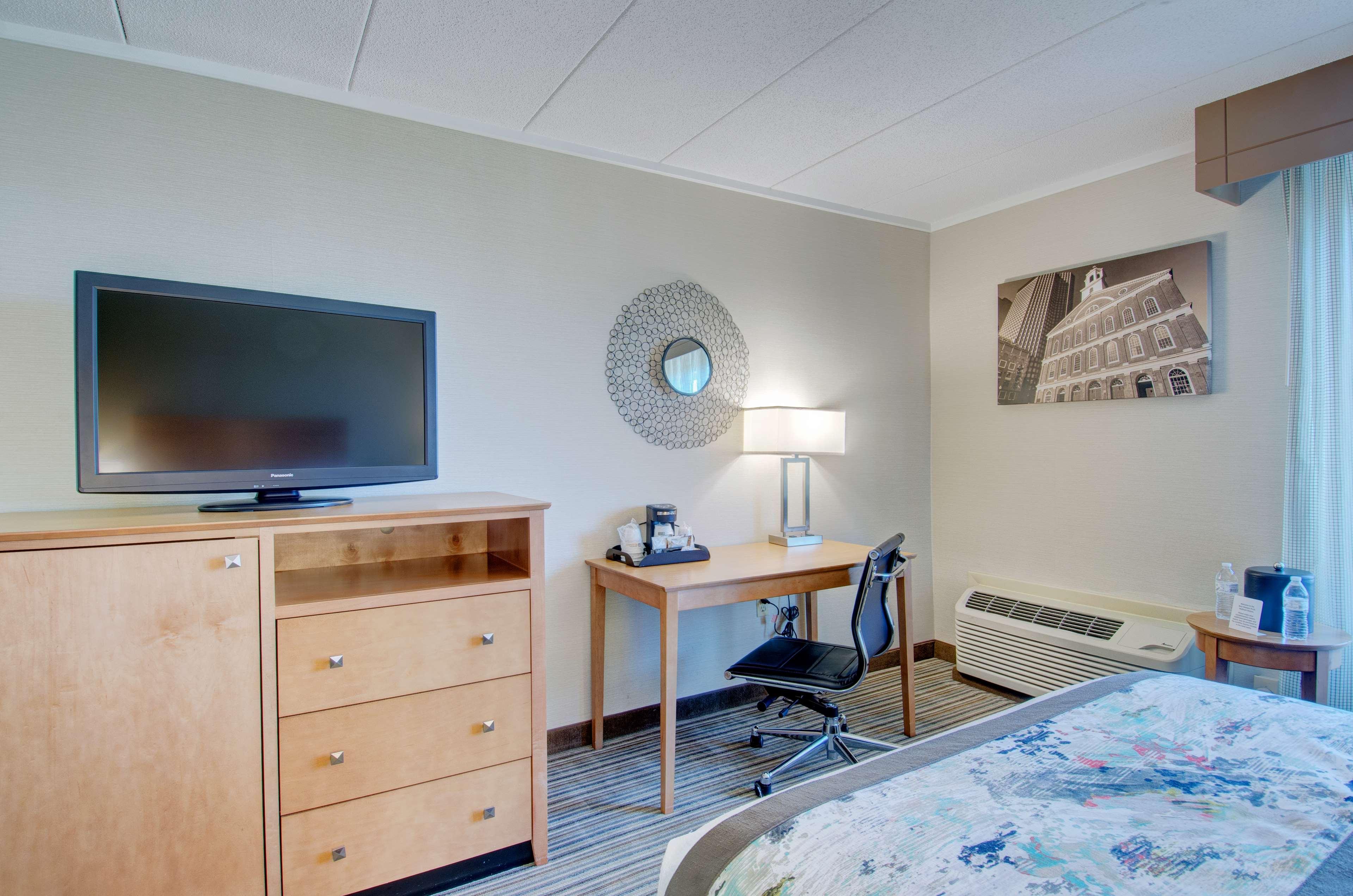 Best Western Plus Waltham Boston Екстер'єр фото