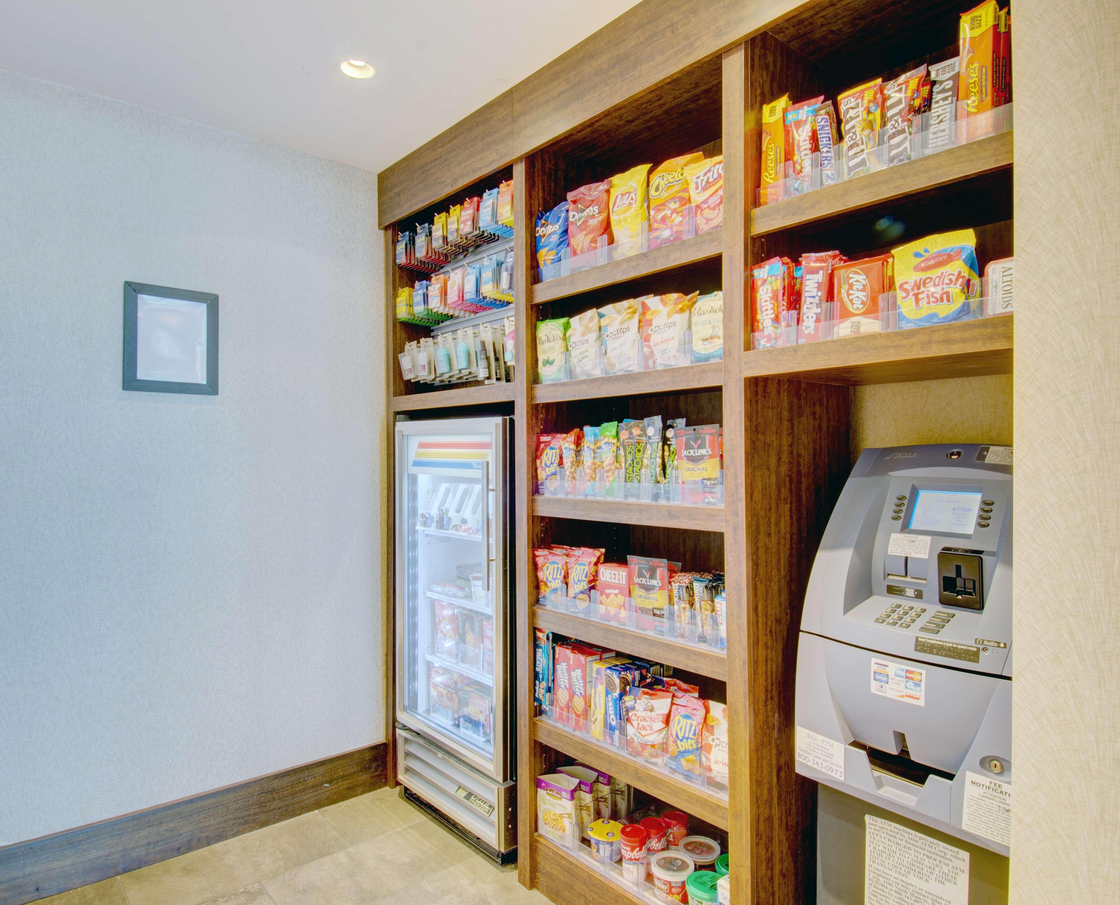 Best Western Plus Waltham Boston Екстер'єр фото