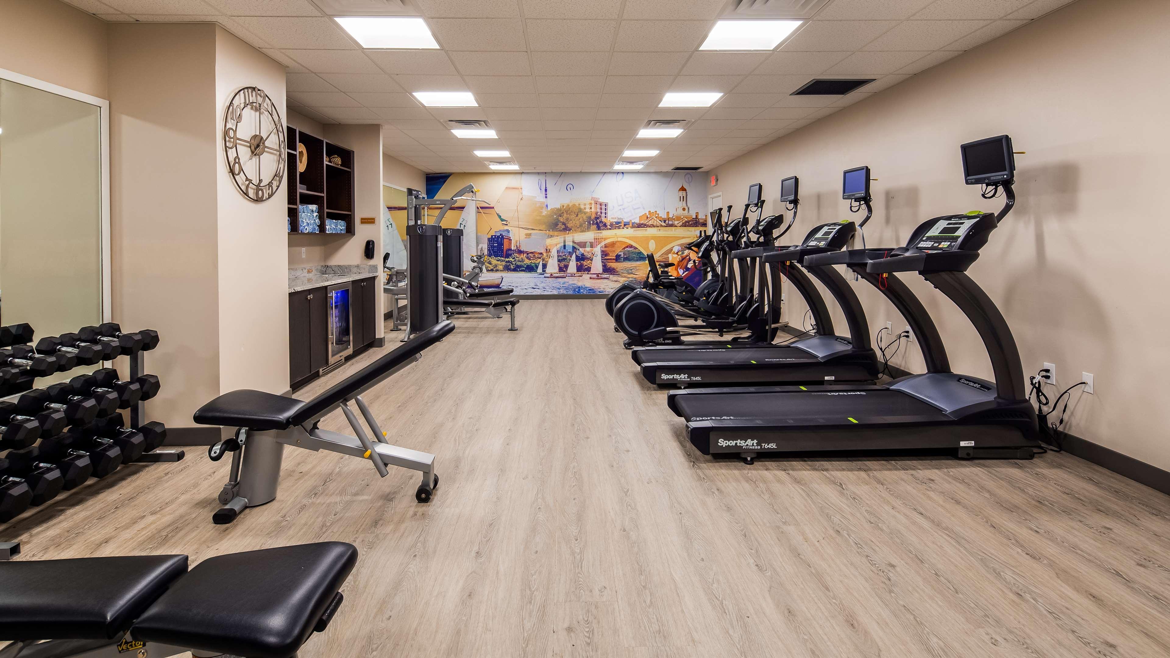 Best Western Plus Waltham Boston Екстер'єр фото