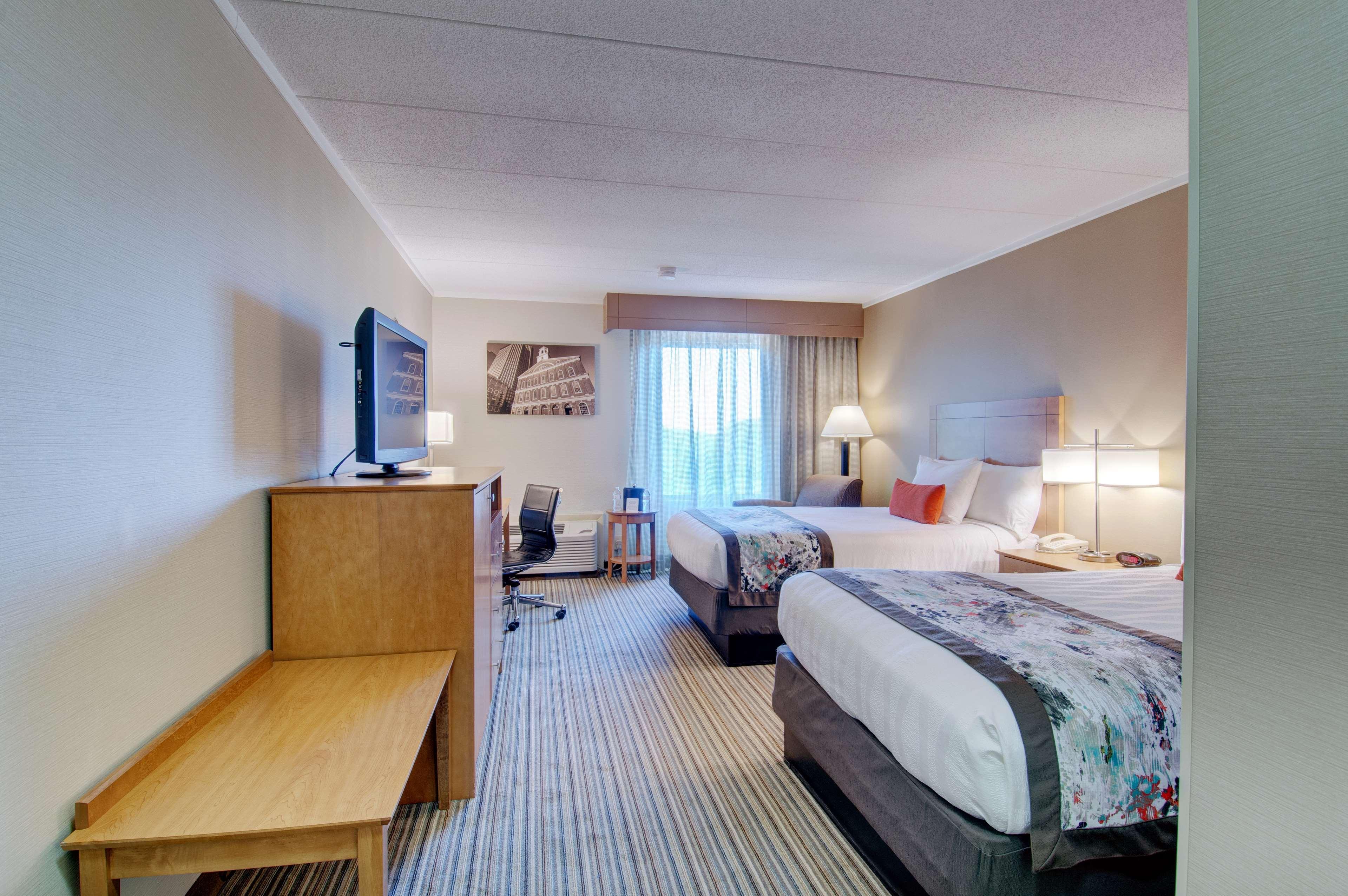 Best Western Plus Waltham Boston Екстер'єр фото