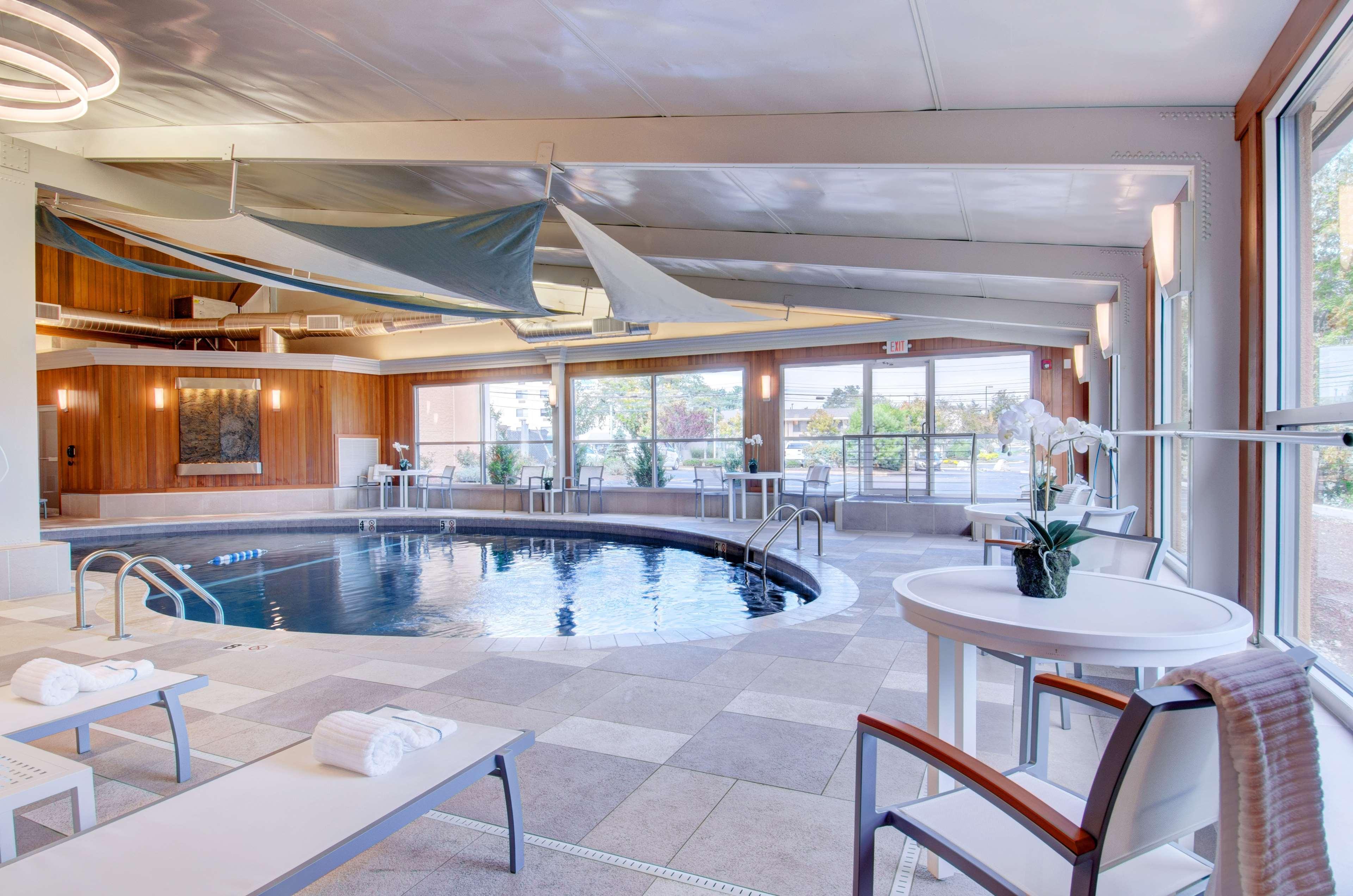 Best Western Plus Waltham Boston Екстер'єр фото